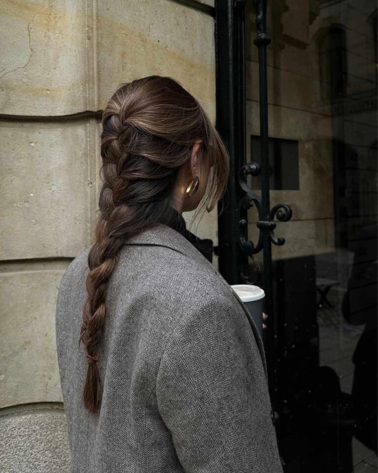 Easy and Professional Hairstyles for Work That Save You Time