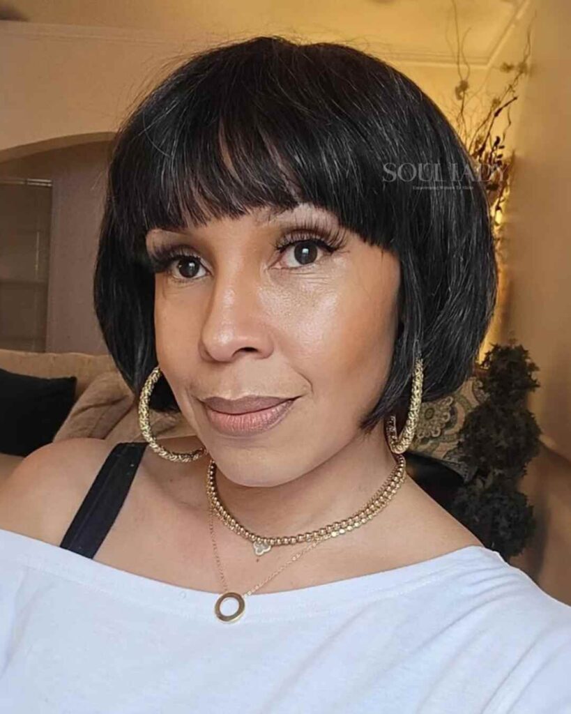 Short Crop with Highlights and Bangs