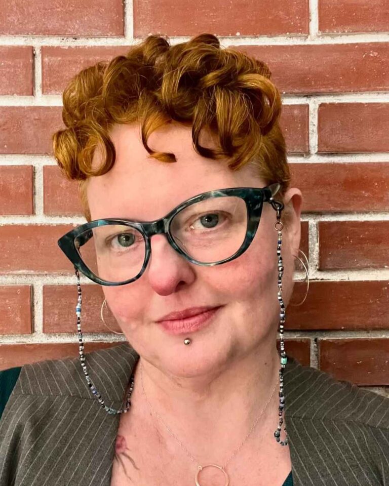 short-hairstyles-for-fine-hair-over-50