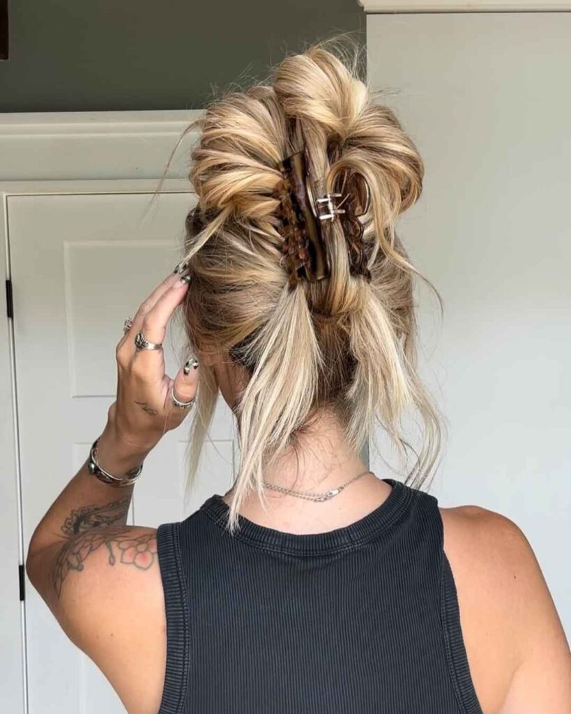The High & Mighty Pineapple (or Messy Topknot)