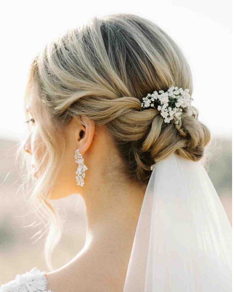wedding hairstyles for thin hair that add volume