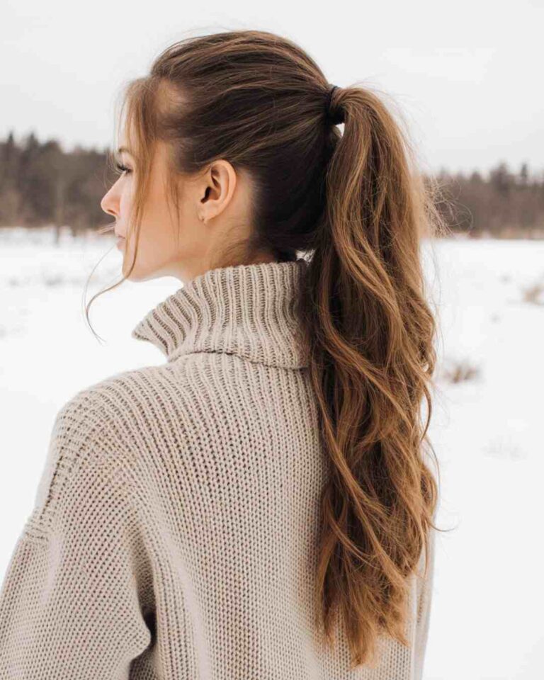 10 Cozy Winter Hairstyles for Long Hair (Frizz-Free Guide)
